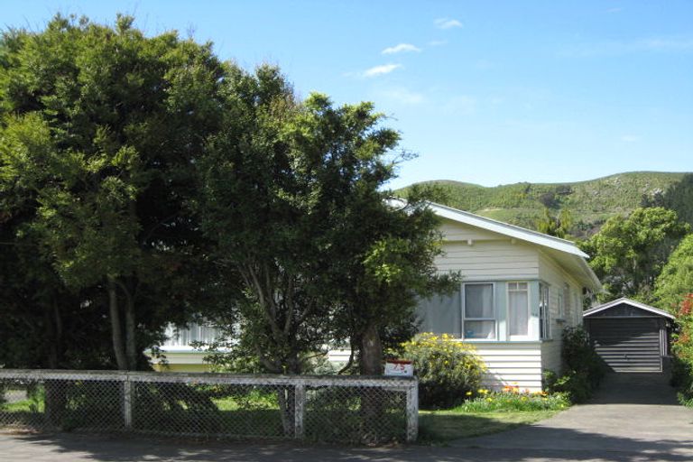 Photo of property in 75 Tasman Street, The Wood, Nelson, 7010