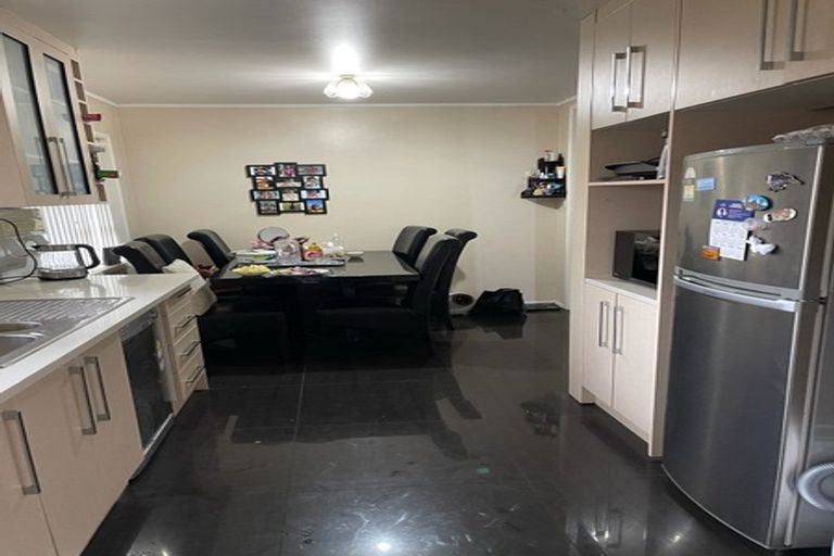 Photo of property in 1/34 Landscape Road, Papatoetoe, Auckland, 2025