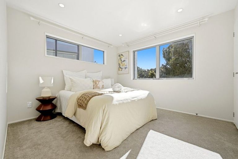 Photo of property in 6 Aoraki Crescent, Albany Heights, Auckland, 0632