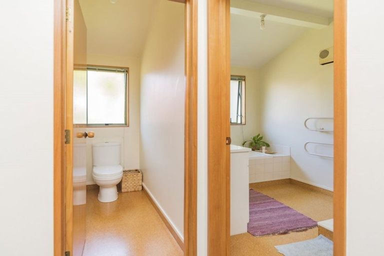 Photo of property in 5 Avalon Place, Enner Glynn, Nelson, 7011