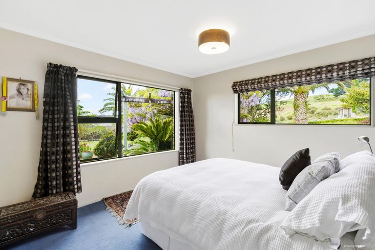 Photo of property in 5 Cape Vista Crescent, Pukekohe, 2120