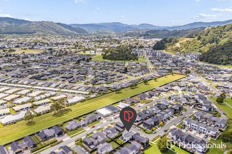 Photo of property in 4 Aston Crescent, Wallaceville, Upper Hutt, 5018