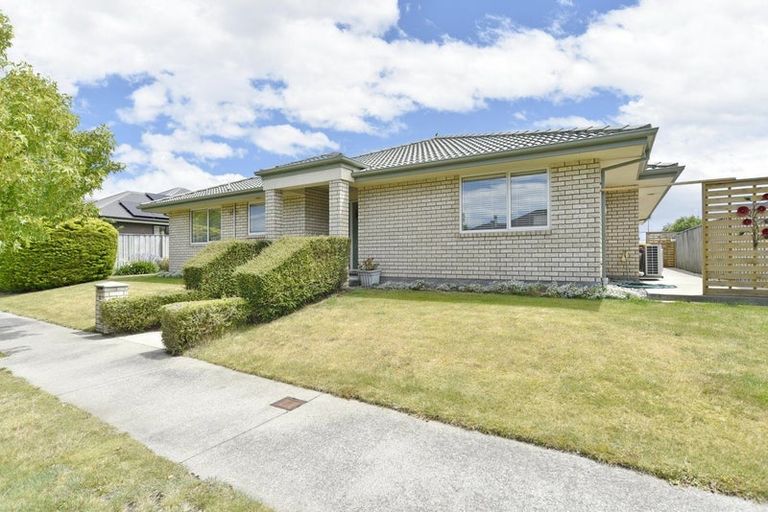 Photo of property in 28 Eyrewell Road, Pegasus, 7612