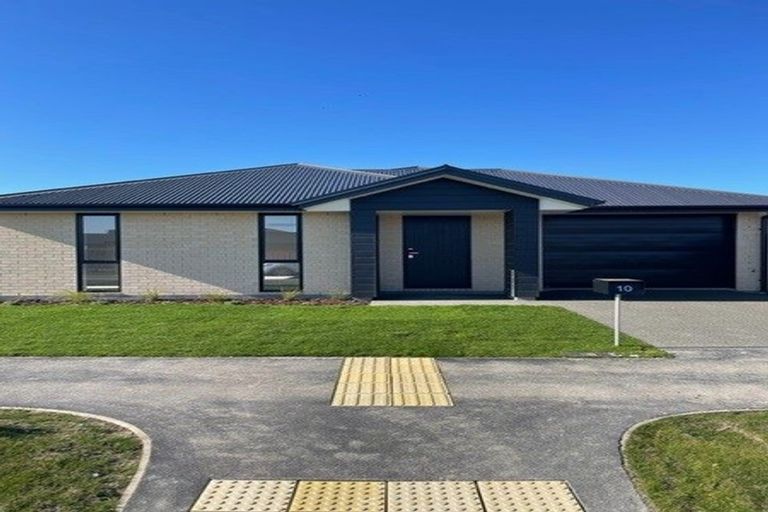 Photo of property in 10 Toetoe Street, Halswell, Christchurch, 8025