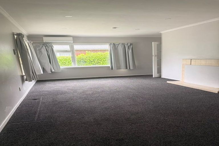 Photo of property in 233 Greers Road, Bryndwr, Christchurch, 8053