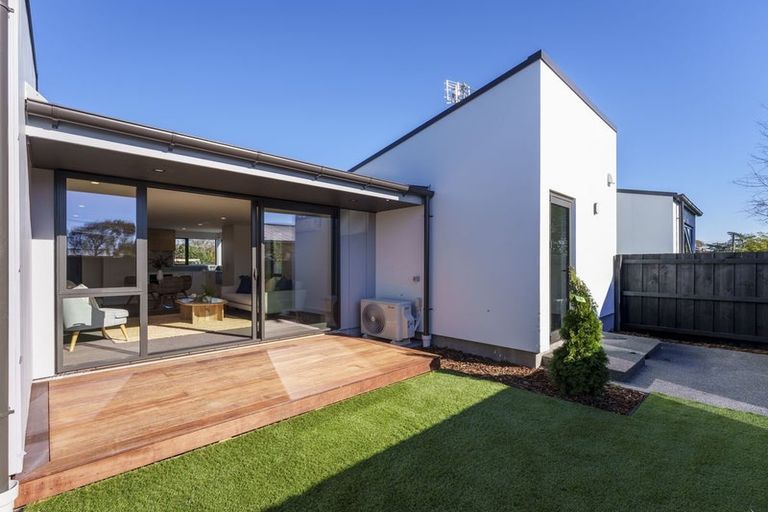 Photo of property in 2/36 Marriotts Road, North New Brighton, Christchurch, 8083