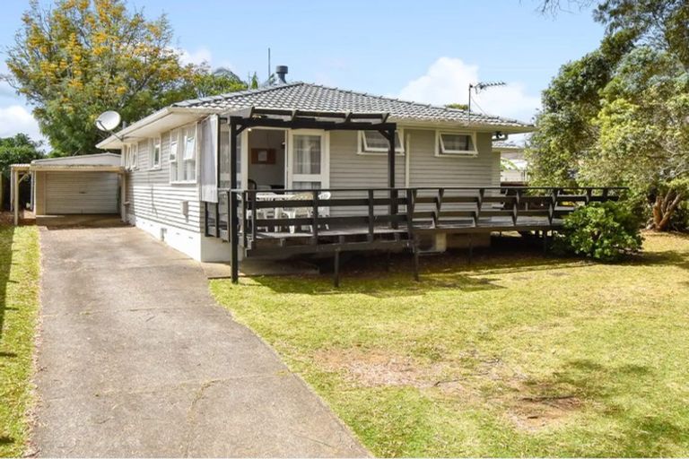 Photo of property in 12 Ben Lora Place, Mangere East, Auckland, 2024