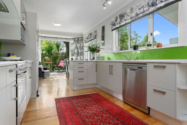 Photo of property in 170 Victoria Street, Cambridge, 3434