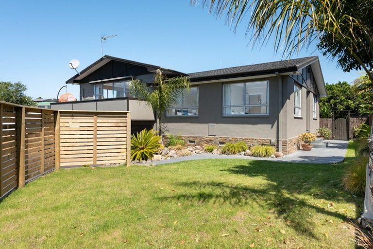 Photo of property in 12 Takahe Place, Matua, Tauranga, 3110