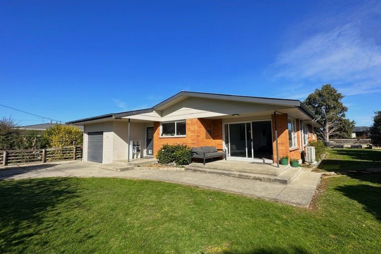 Photo of property in 10 Great North Road, Winton, 9720