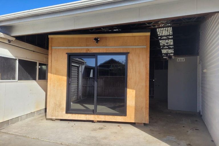 Photo of property in 12 Northgate, Strandon, New Plymouth, 4312