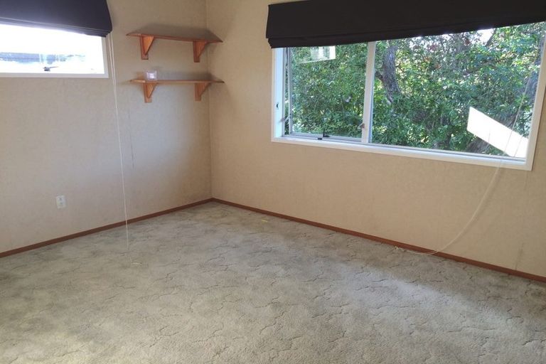 Photo of property in 189 Rangatira Road, Beach Haven, Auckland, 0626