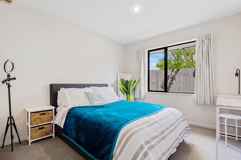 Photo of property in 10 Devlin Avenue, Rangiora, 7400