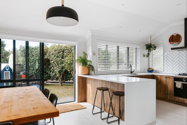 Photo of property in 75 Corinth Grove, Papamoa Beach, Papamoa, 3118