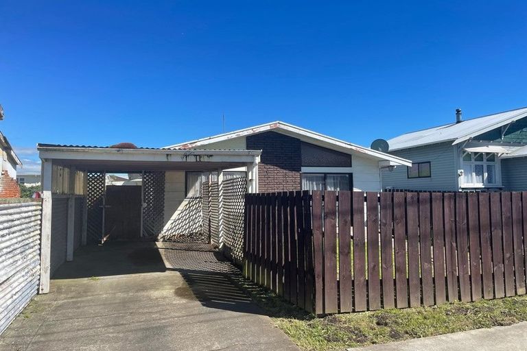 Photo of property in 16a Plymouth Street, Whanganui, 4500