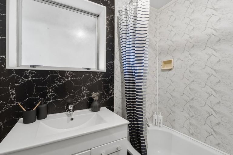 Photo of property in 32 Ottrey Street, Clifton, Invercargill, 9812