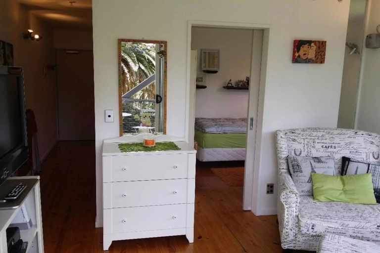 Photo of property in Scotia Tower Apartments, 2f/8 Scotia Place, Auckland Central, Auckland, 1010