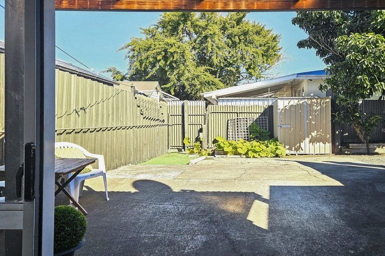 Photo of property in 1001a Beatty Street, Mayfair, Hastings, 4122