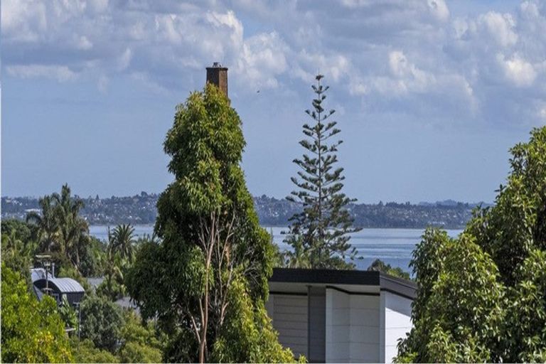 Photo of property in 3i/250 Richmond Road, Grey Lynn, Auckland, 1021