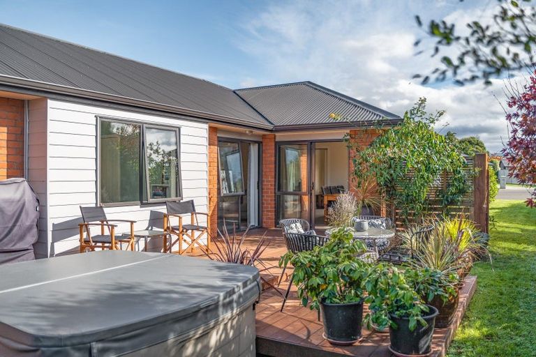 Photo of property in 12 Solstone Drive, Solway, Masterton, 5810