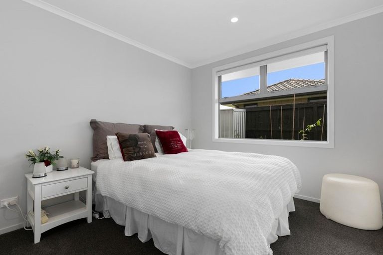 Photo of property in 58 Puhirake Crescent, Pyes Pa, Tauranga, 3112