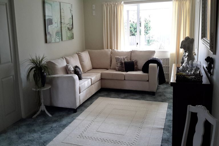 Photo of property in 7 North Foreland Street, Waihola, Milton, 9073