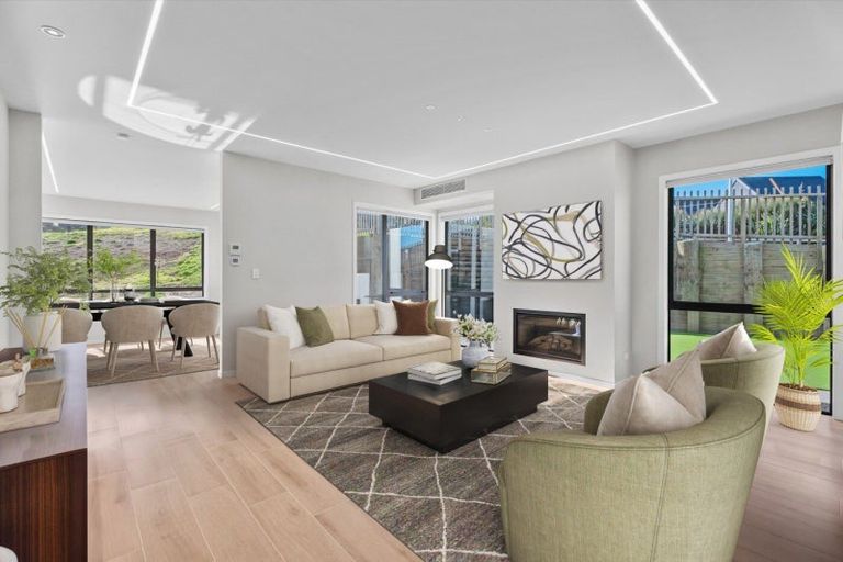 Photo of property in 8 Ridgelea Road, Long Bay, Albany, 0792