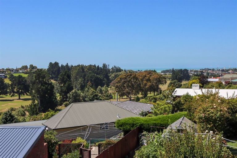Photo of property in 219 Douglas Street, Highfield, Timaru, 7910
