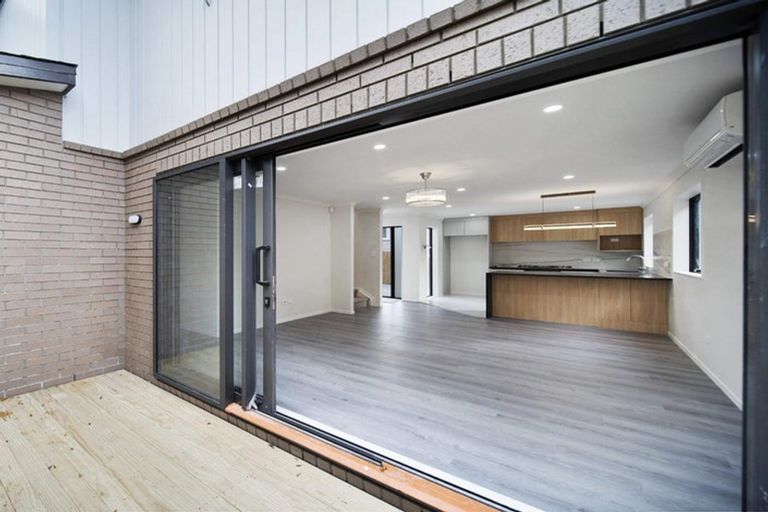 Photo of property in 111b Union Road, Howick, Auckland, 2014