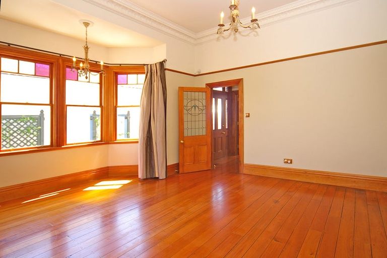 Photo of property in 28 Wilson Street, Newtown, Wellington, 6021