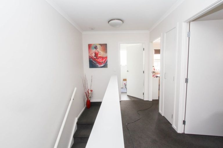 Photo of property in 77 Chiefs Court, Hamilton East, Hamilton, 3216