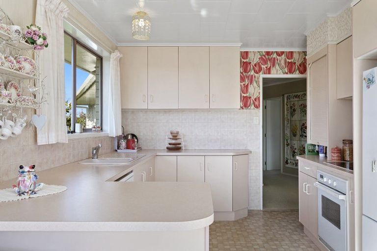 Photo of property in 63 Birch Street, Hilltop, Taupo, 3330