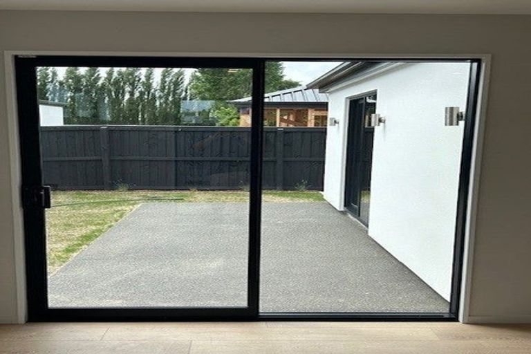 Photo of property in 32 Flaxmill Road, Casebrook, Christchurch, 8051