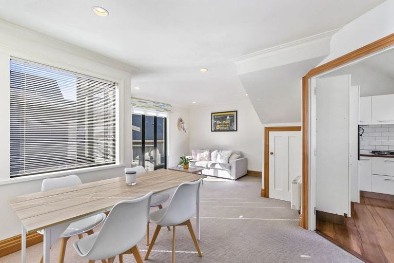 Photo of property in 10 Barton Terrace, Thorndon, Wellington, 6011