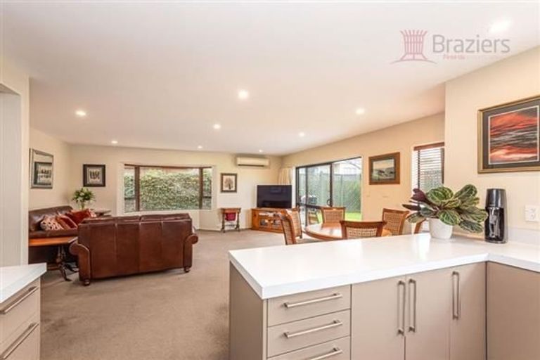 Photo of property in 95 Mandeville Street, Riccarton, Christchurch, 8011