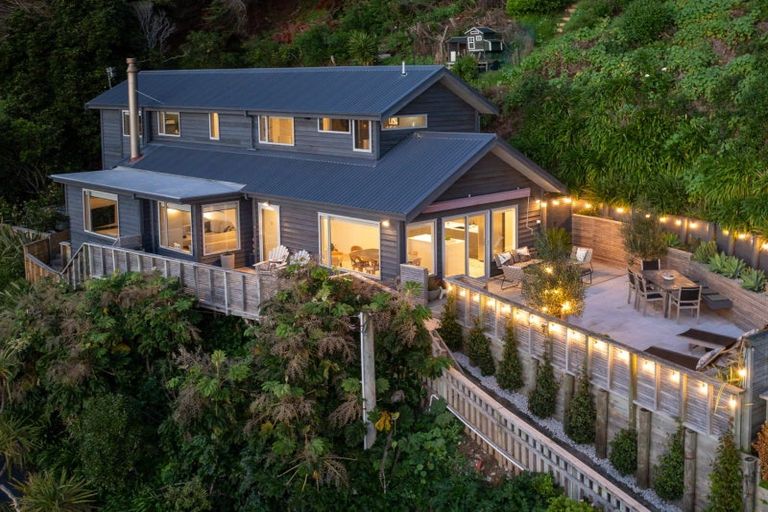 Photo of property in 6 Ludlam Street, Seatoun, Wellington, 6022