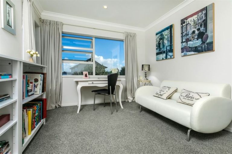 Photo of property in 7 Waiarohia Place, Hobsonville, Auckland, 0616