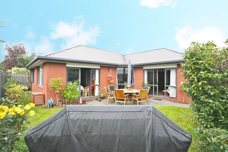 Photo of property in 304a Wairakei Road, Bryndwr, Christchurch, 8053