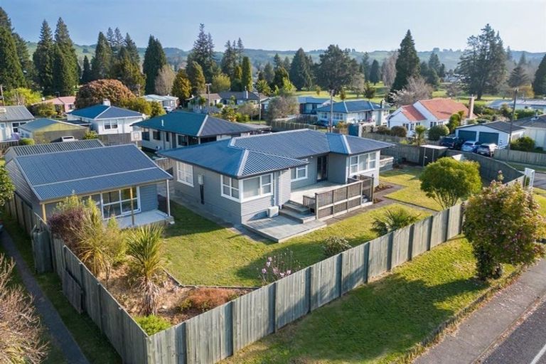 Photo of property in 132 Devon Street, Hillcrest, Rotorua, 3015