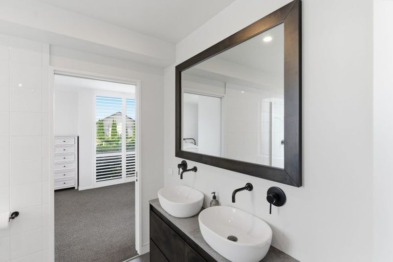 Photo of property in 70 Ledbury Drive, Rolleston, 7615