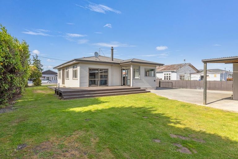 Photo of property in 15 Irving Street, Gore, 9710