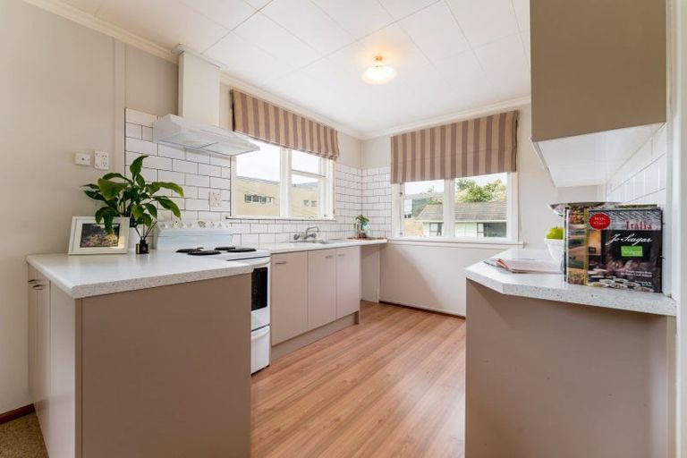 Photo of property in 2a Longwood Avenue, Mornington, Dunedin, 9011