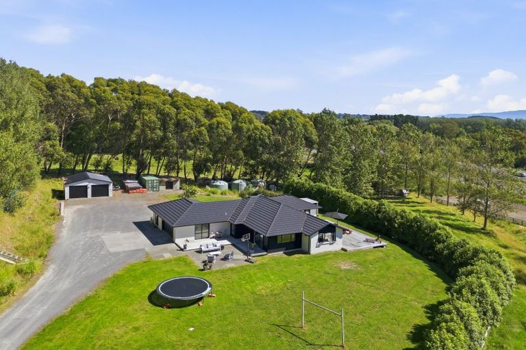 Photo of property in 6 Hadfield Road, Peka Peka, Waikanae, 5391