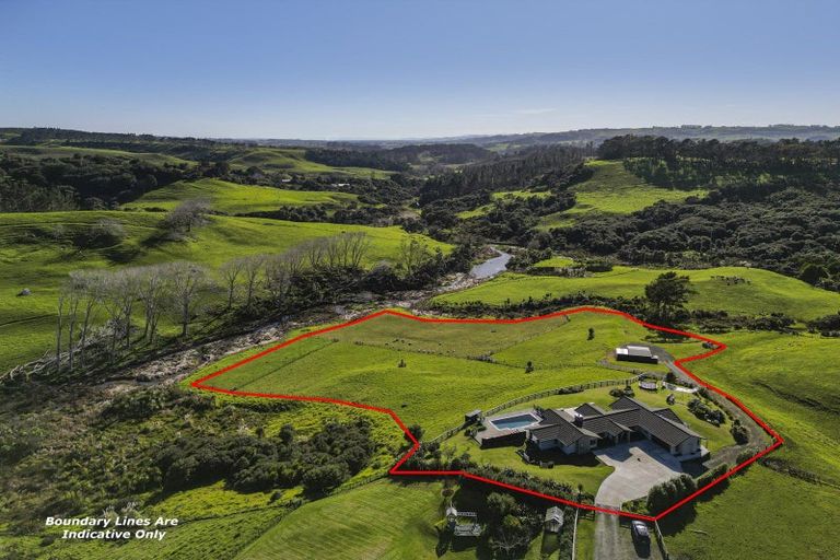 Photo of property in 252 Fletcher Road, Waimauku, 0881