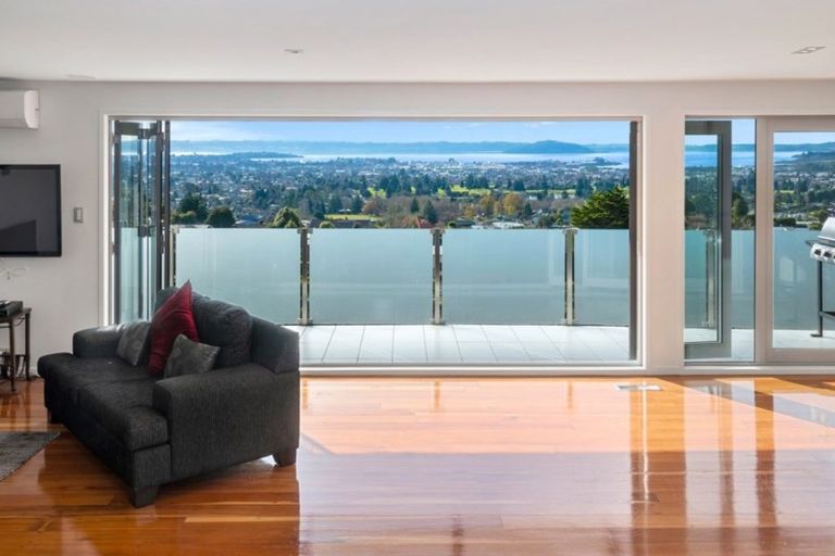 Photo of property in 9 French Place, Tihiotonga, Rotorua, 3015