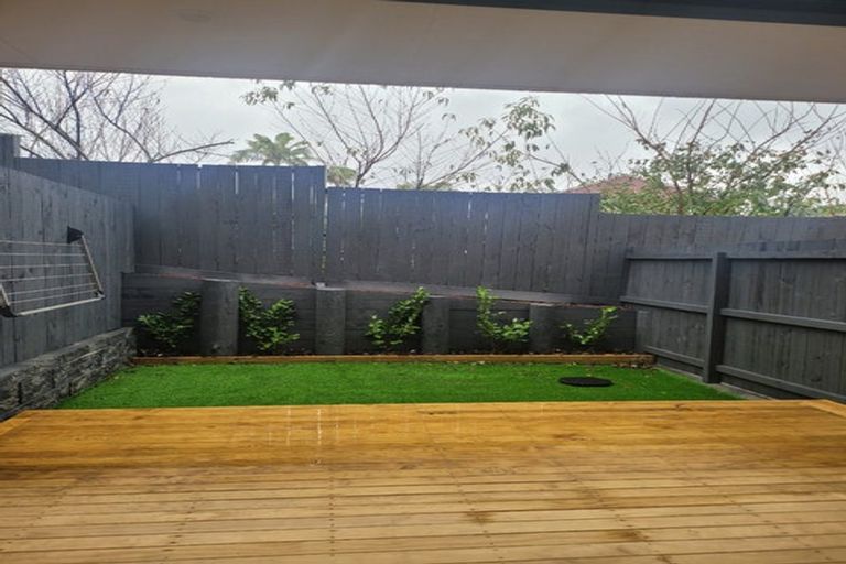 Photo of property in 6/13 Grove Lane, Pakuranga, Auckland, 2010