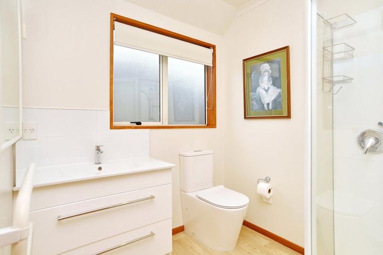 Photo of property in 10b Goodwood Close, Rangiora, 7400