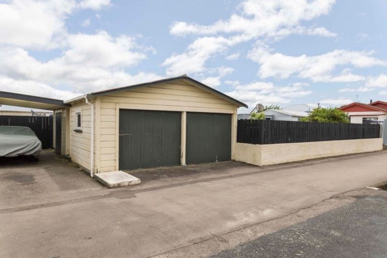 Photo of property in 71 Gordon Street, Dannevirke, 4930