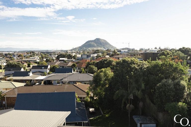 Photo of property in 49b Valley Road, Mount Maunganui, 3116
