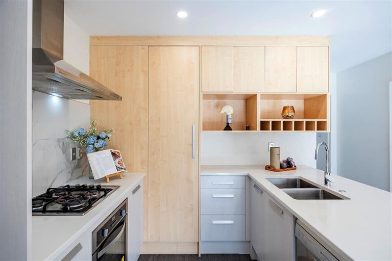 Photo of property in 69 Joseph Street, Flat Bush, Auckland, 2019